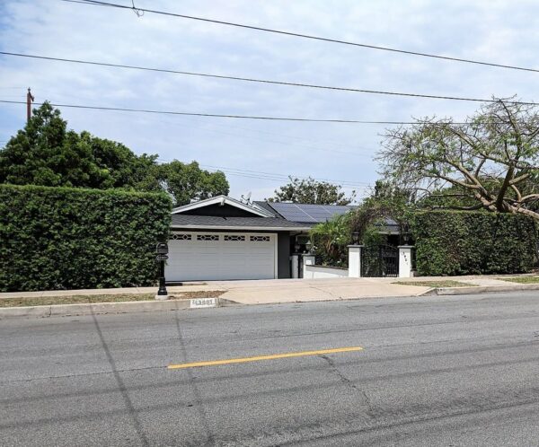 nothing-hills-guest-home-llc-1-front-view.jpg