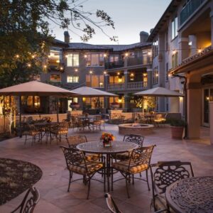 oakmont-of-capriana-6-courtyard.jpg