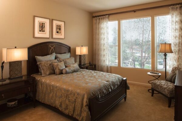 oakmont-of-capriana-apartment-bedroom.jpg