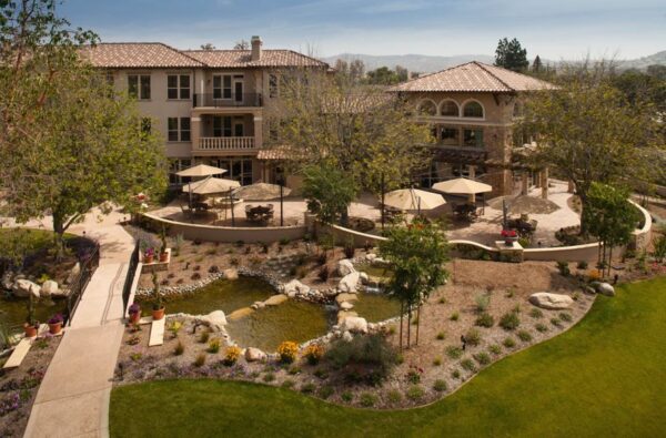 oakmont-of-capriana-courtyard-2.jpg