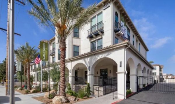 oakmont-of-huntington-beach-1-street-view.jpg