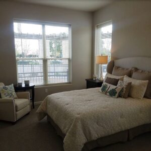 oakmont-of-orange-apartment.jpg