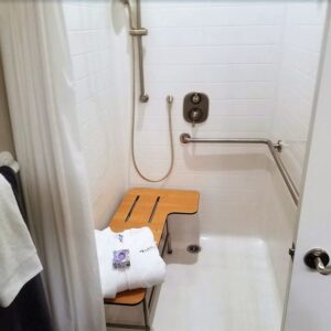oakmont-of-orange-restroom-2.jpg