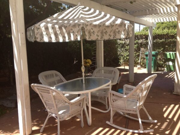 oasis-home-for-the-elderly-i-6-patio.jpg