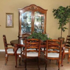 orange-county-care-home-i-4-dining-room.jpg