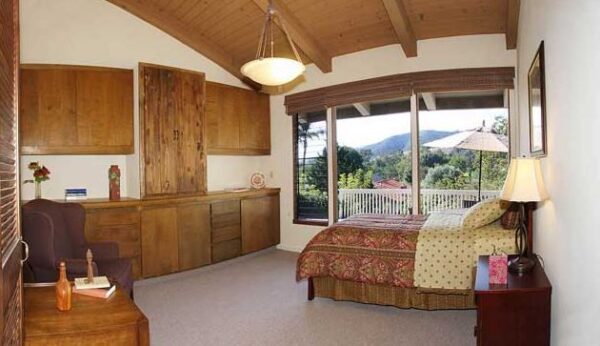 orange-county-care-home-i-private-room-3.jpg