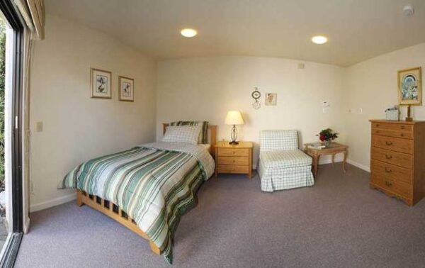 orange-county-care-home-i-private-room-6.jpg