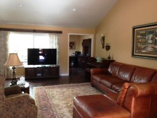 orange-county-care-home-ii-3-living-room.jpg