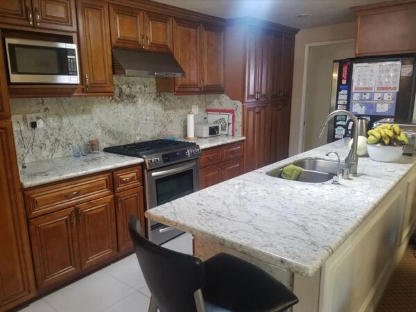 pacific-breeze-home-ii-4-kitchen.jpg