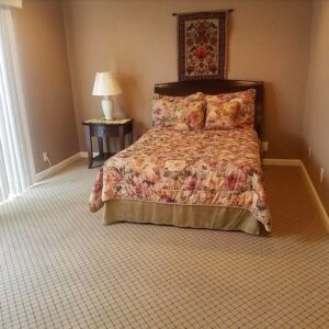 pacific-breeze-home-ii-5-private-room.jpg