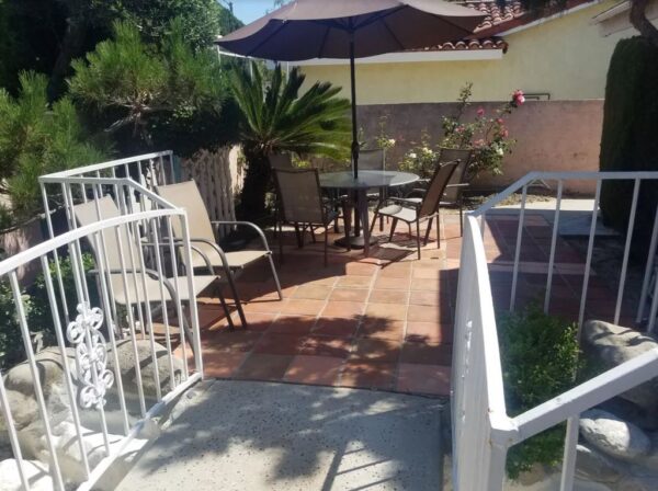 pacific-breeze-home-ii-patio.jpg