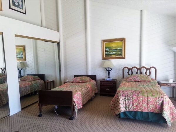 pacific-breeze-home-ii-shared-room-2.jpg