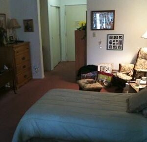 pacifica-royale-assisted-living-community-apartment-2.jpg