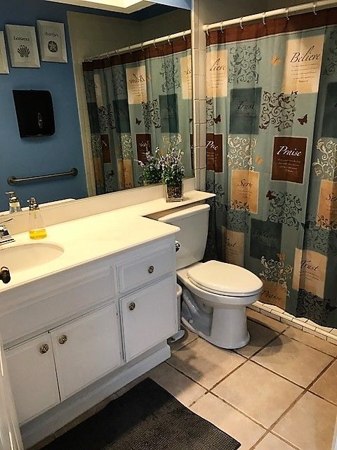 pacificare-home-restroom-2.jpg