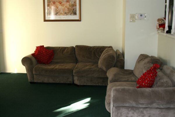 paradise-residential-home-3-living-room.jpg