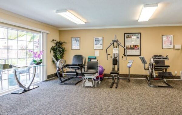 park-plaza-10-gym.jpg
