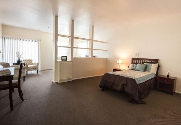 park-regency-retirement-center-apartment.jpg