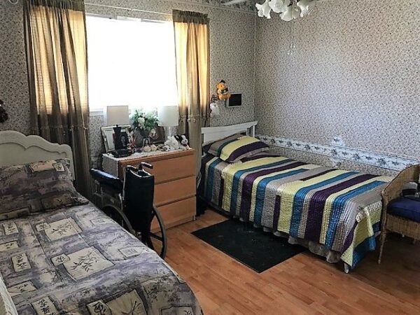 patchwork-quilt-guest-homes-i-5-shared-room.jpg