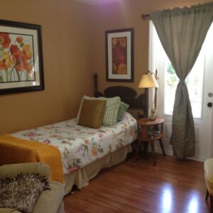 port-alicia-5-private-room.jpg