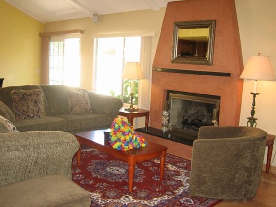 precious-home-care-i-4-living-room.jpg