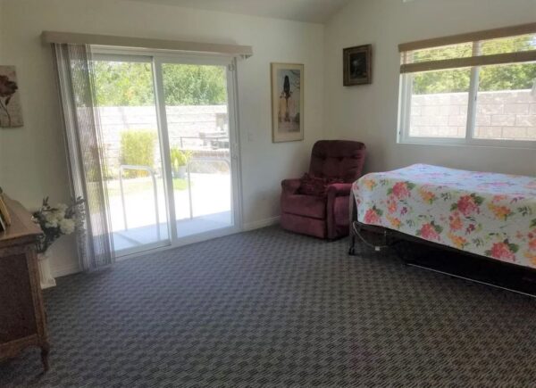 precious-home-care-i-private-room-3.jpg