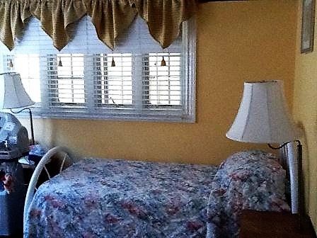 queen-mary-guest-home-i-5-private-room-2.jpg