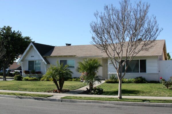 queen-mary-guest-home-ii-1-front-view.jpg