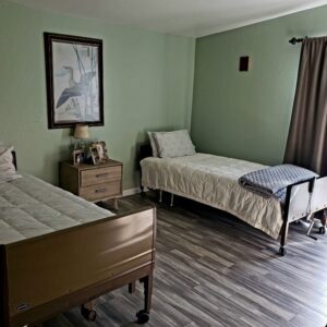 rainbow-cottage-i-6-shared-room.jpg