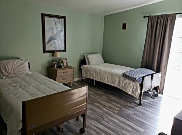 rainbow-cottage-i-6-shared-room.jpg