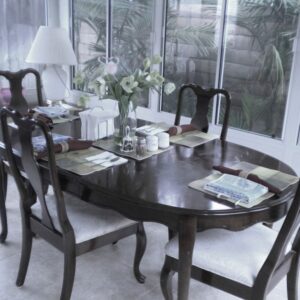 rainbow-cottage-ii-3-dining-room.jpg