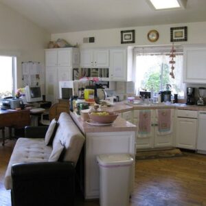 rosehaven-1-4-kitchen.jpg