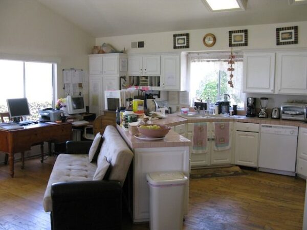 rosehaven-1-4-kitchen.jpg