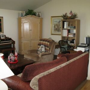 rosehaven-iii-care-home-3-living-room.jpg