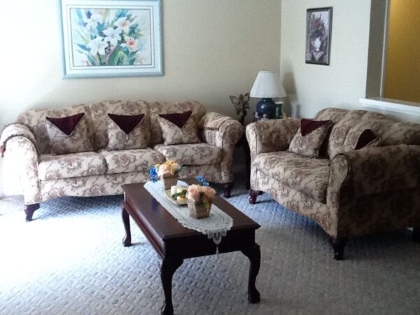 roselle-care-llc-1-living-room.jpg
