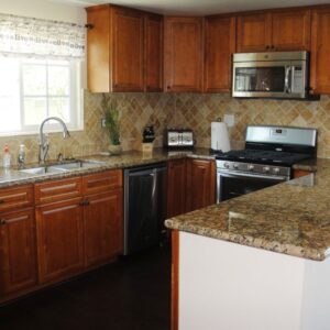 royal-manor-care-home-5-kitchen.jpg