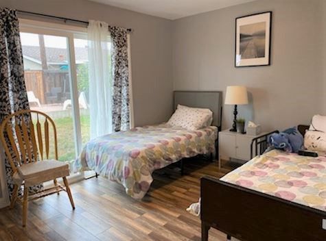 royalist-home-care-4-shared-room.jpg