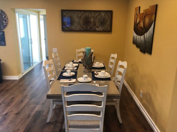 ryyann-home-care-4-dining-room.jpg