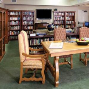 san-clemente-villas-by-the-sea-library.jpg