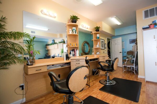 san-clemente-villas-by-the-sea-salon.jpg