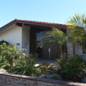 sea-cliff-assisted-living-1-front-view.jpg
