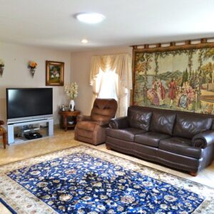 select-senior-care-iii-3-living-room.jpg
