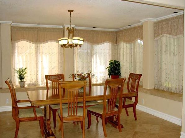 select-senior-care-iv-llc-dining-room.jpg