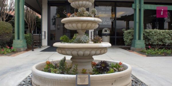 senior-living-community-for-the-eastern-star-in-ca-1-fountain.jpg