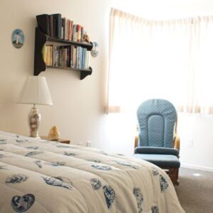 senior-living-community-for-the-eastern-star-in-ca-5-apartment-bedroom.jpg