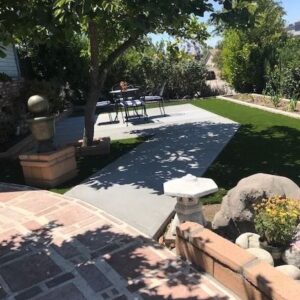 seniors-retreat-inc-8-outdoor-seating.jpg