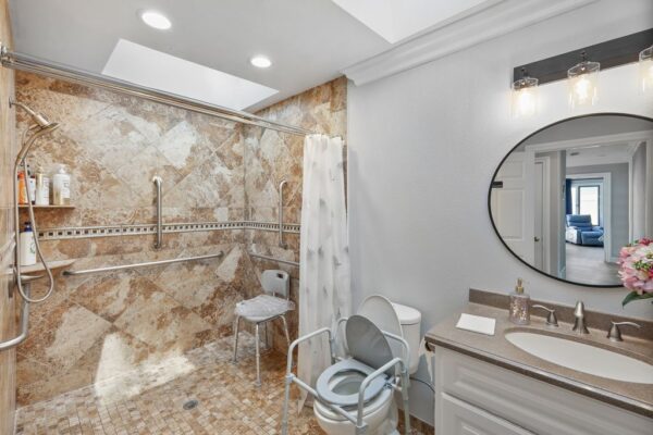 serenity-health-2-11-shower.jpg