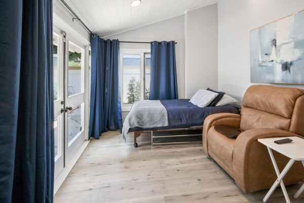 serenity-health-2-7-private-bedroom.jpg