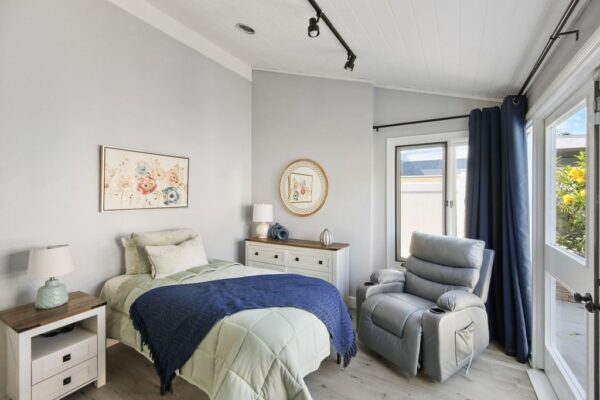 serenity-health-2-9-bedroom.jpg