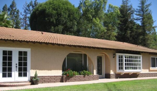 serenity-hills-manor-1-front-view.jpg