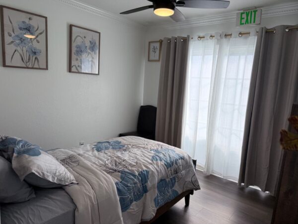 shining-bright-care-home-2-8-private-room.jpeg